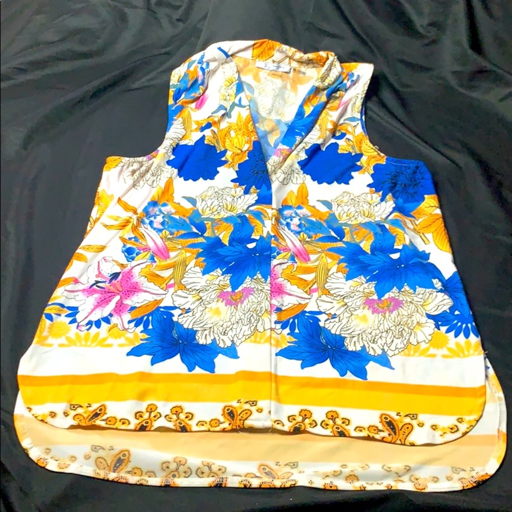 Flower print V neck Tank Top